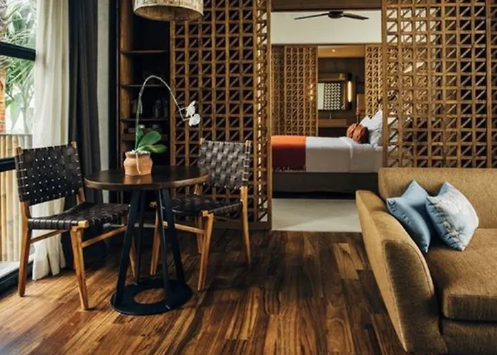 Bisma Eight Hotel 5*