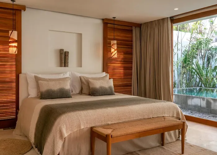 Hotel Bisma Eight